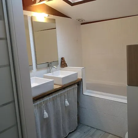 La Roseraie Avec Sdb Privée